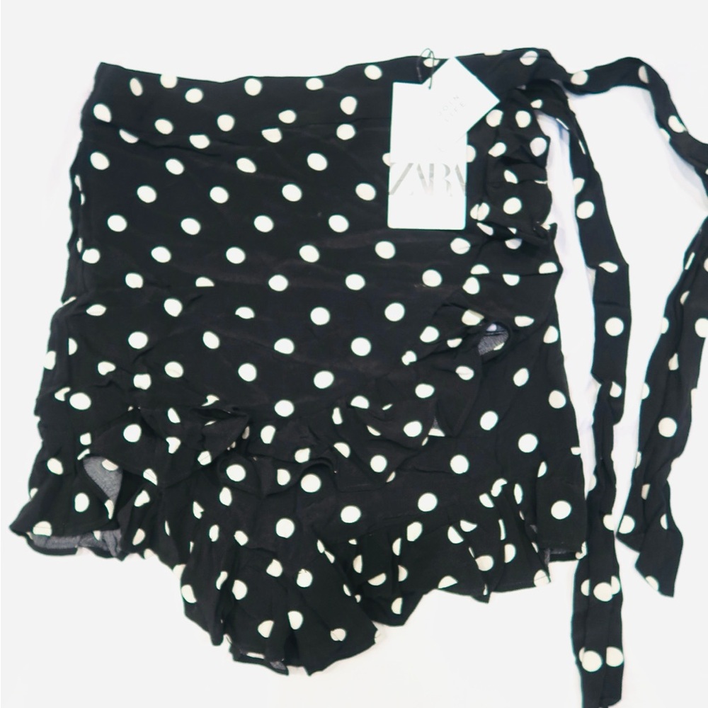 Zara Ruffle Shorts